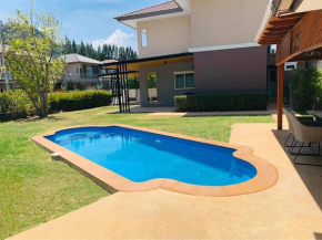 Saransiri - 3 bedroom villa with private pool, office room & fast Wi-fi